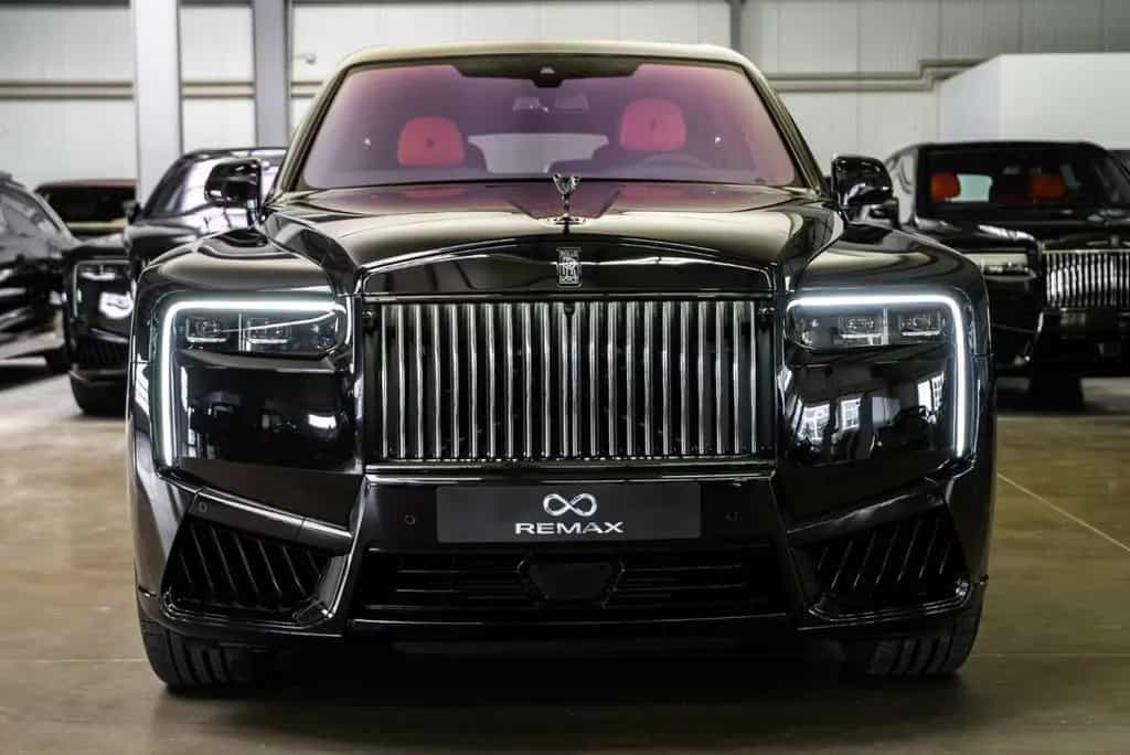 Rolls-Royce Cullinan Black Badge / PROD. 2026 / 4 Seats null-photo-7