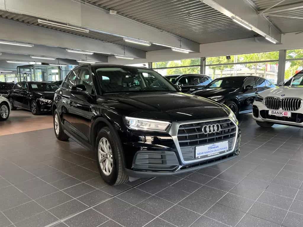 Audi Q5 35 TDI AHK+Audi Connect+APS PLUS+FrontKAMERA 01/2020-photo-1
