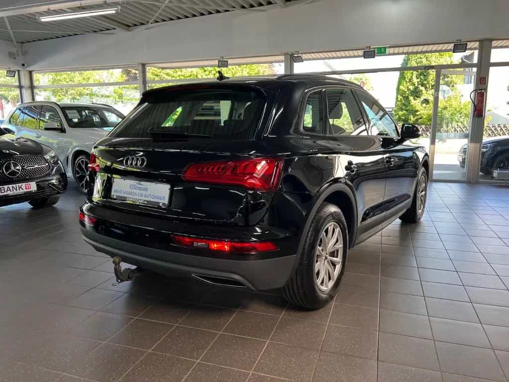 Audi Q5 35 TDI AHK+Audi Connect+APS PLUS+FrontKAMERA 01/2020-photo-10