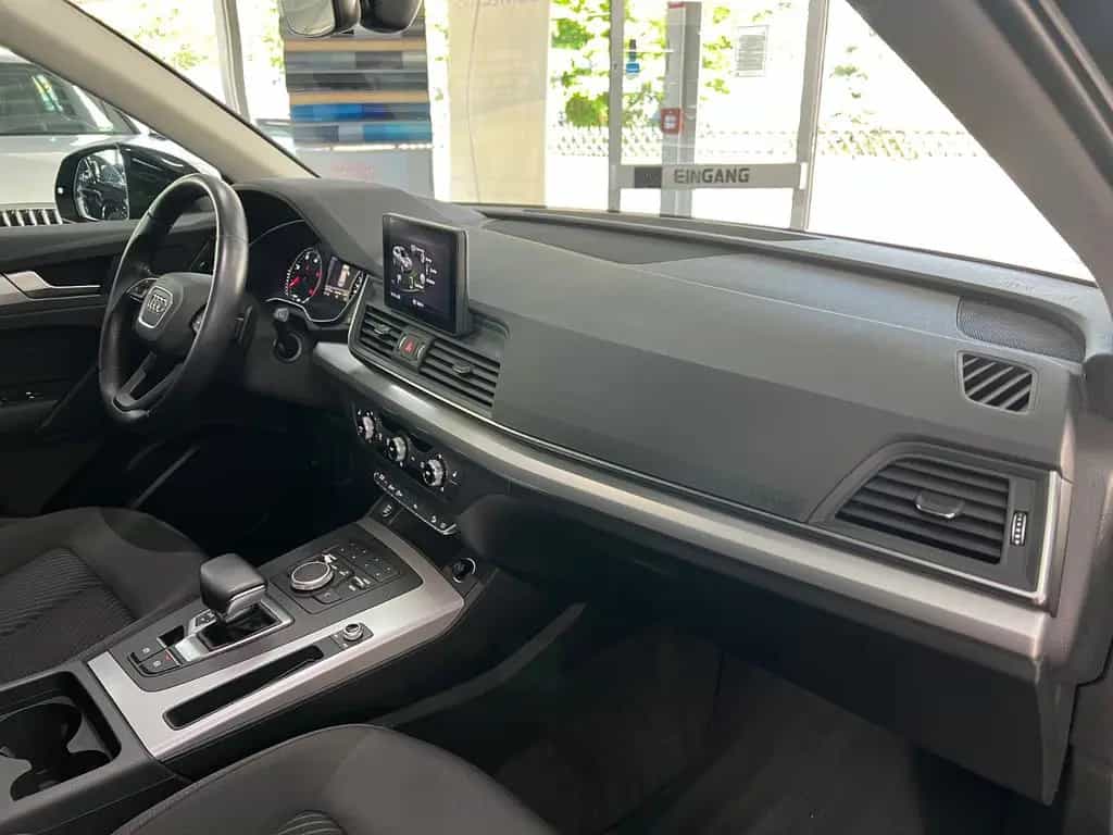 Audi Q5 35 TDI AHK+Audi Connect+APS PLUS+FrontKAMERA 01/2020-photo-18