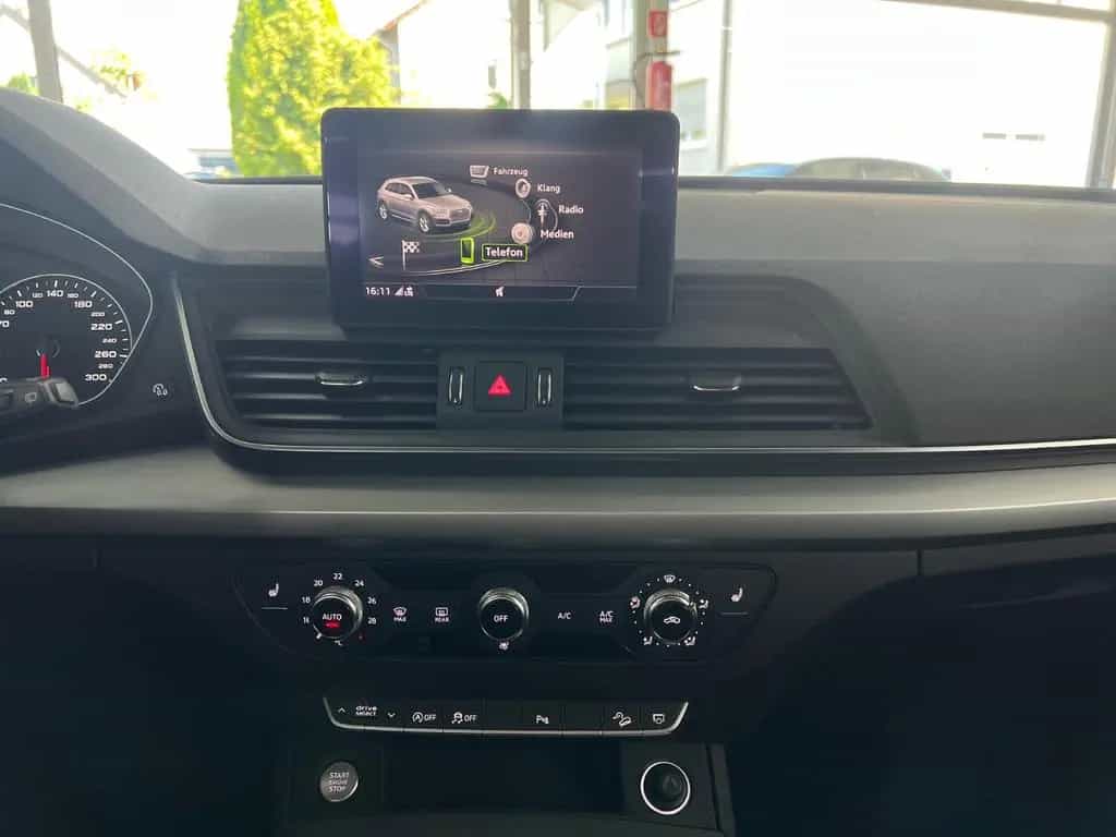 Audi Q5 35 TDI AHK+Audi Connect+APS PLUS+FrontKAMERA 01/2020-photo-32