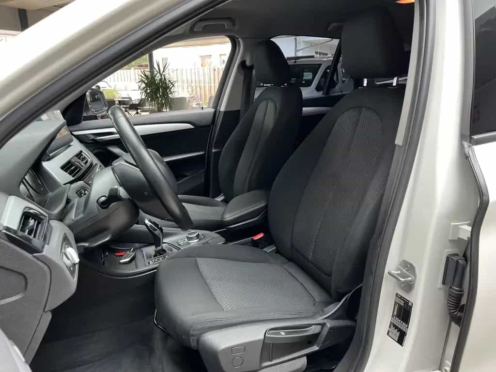 BMW X1 sDrive 18i Aut. Advantage Kamera Head-Up Navi 10/2019-photo-2