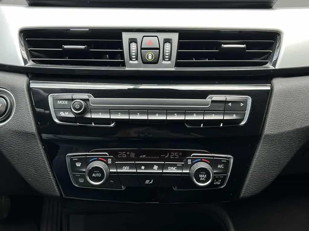 BMW X1 sDrive 18i Aut. Advantage Kamera Head-Up Navi 10/2019-photo-20