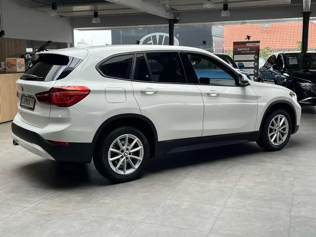 BMW X1 sDrive 18i Aut. Advantage Kamera Head-Up Navi 10/2019-photo-6