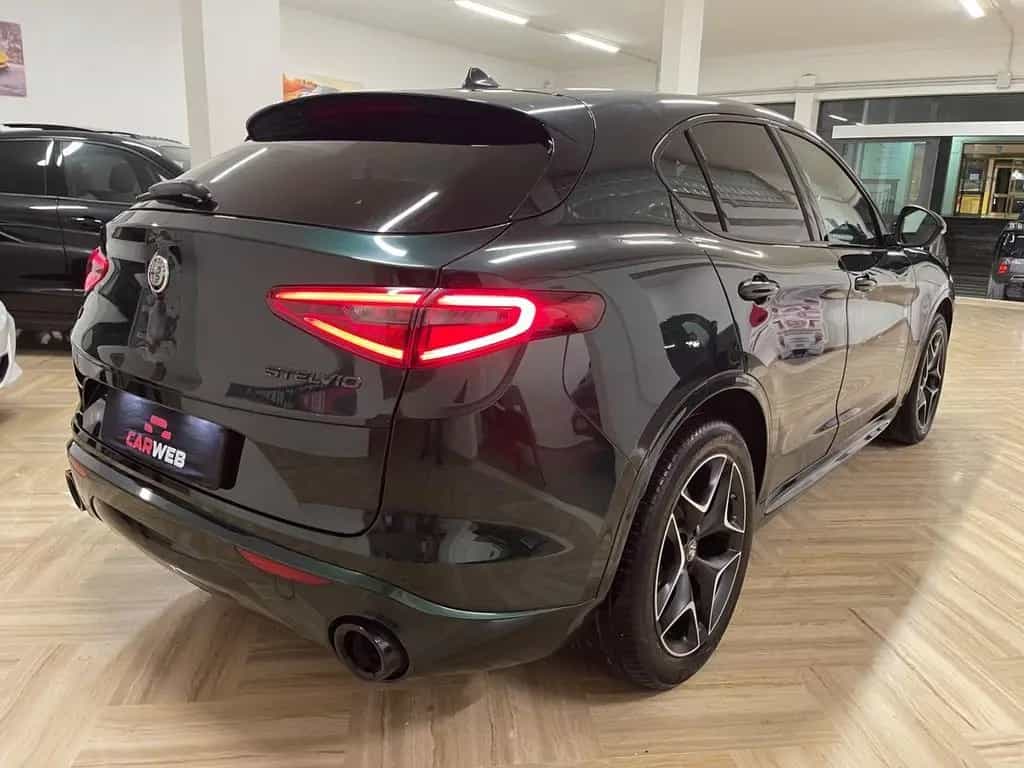 Alfa Romeo Stelvio ALFA ROMEO STELVIO 2.0 T 280CV Q4 Veloce 2021 03/2021-photo-3