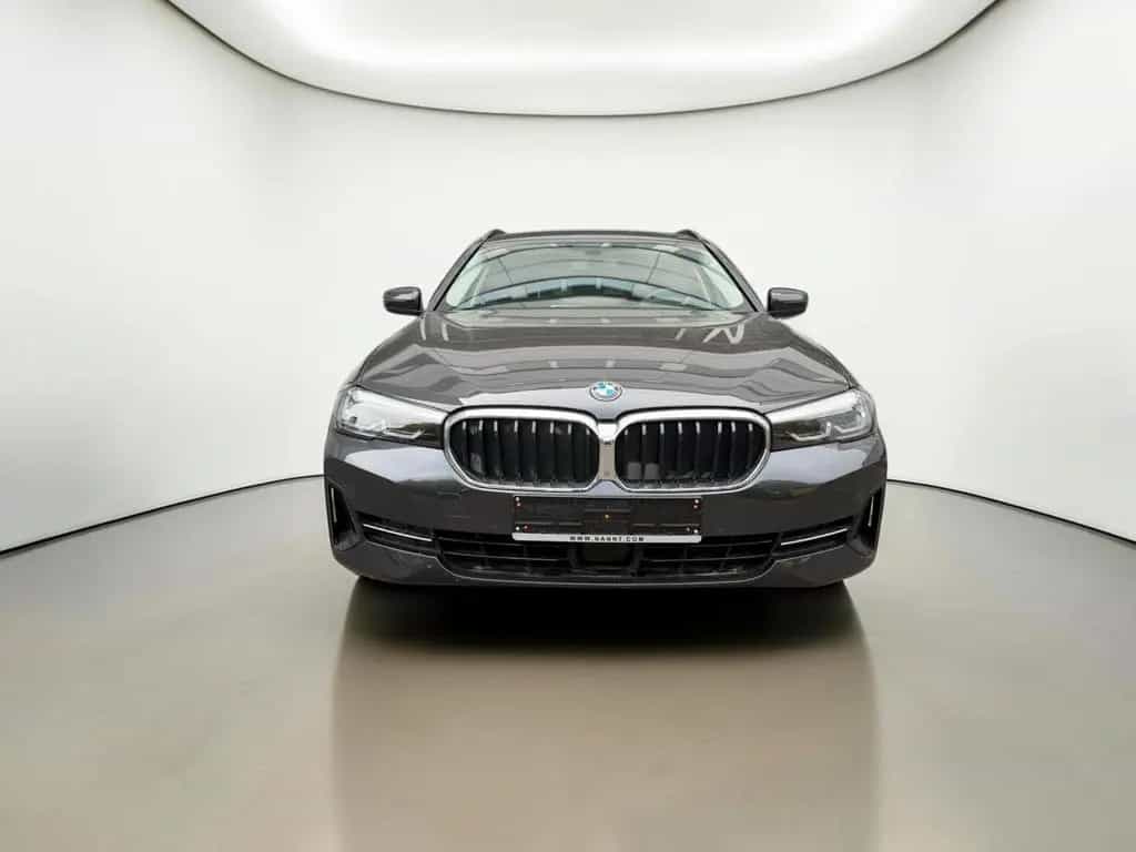 BMW 5 Series d T xDrive PANO*ACC*WIDE*STHZ*HEADUP*RÜCKKAM 03/2023-photo-1