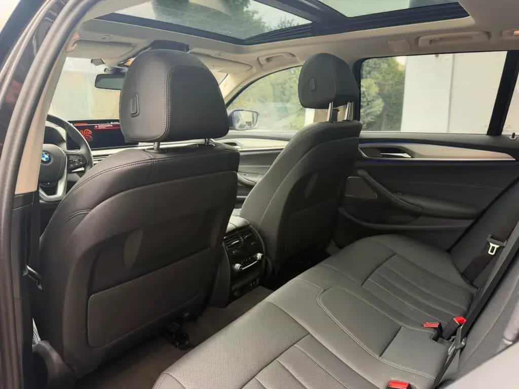 BMW 5 Series d T xDrive PANO*ACC*WIDE*STHZ*HEADUP*RÜCKKAM 03/2023-photo-10