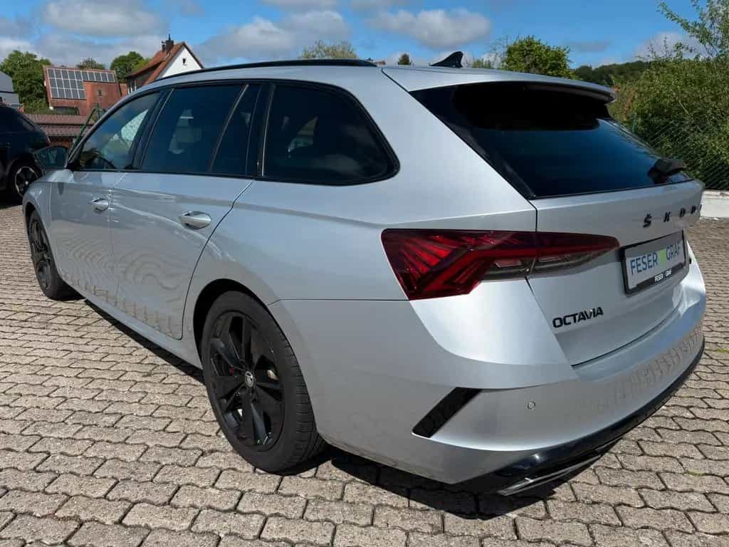 Skoda Octavia RS 2.0 TSI DSG ACC HEADUP NAVI 07/2022-photo-7