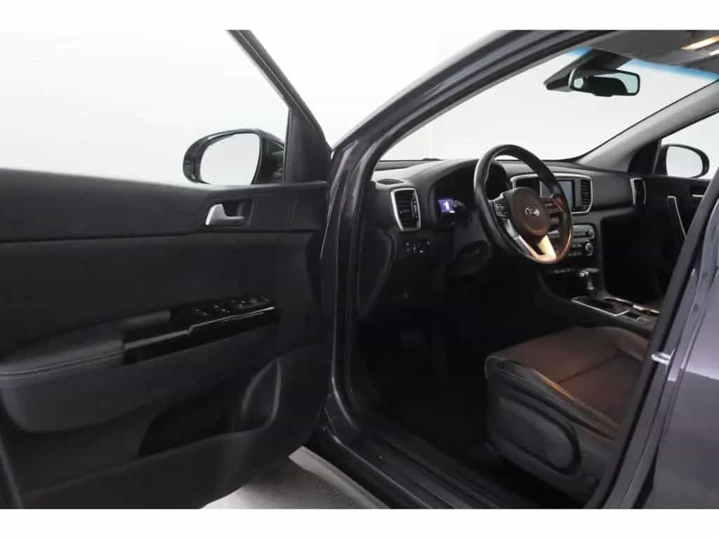 Kia Sportage 1.6CRDi Intro Edition+NAVI+AHK+KAMERA 10/2018-photo-15