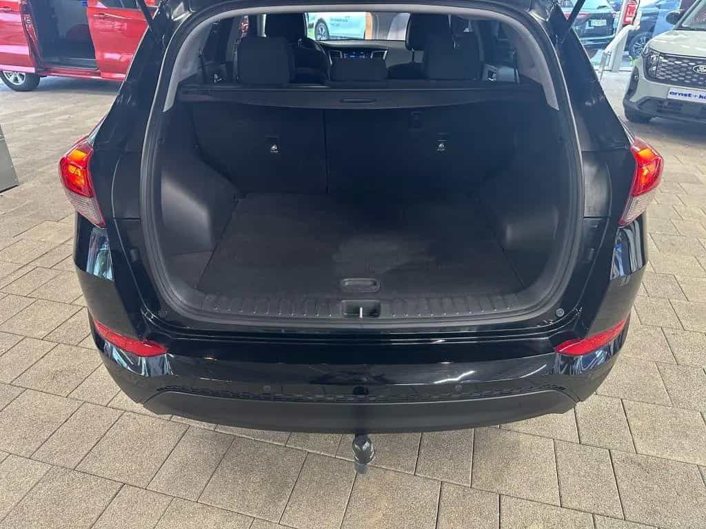 Hyundai TUCSON blue 1.6 GDi 2WD Trend 09/2017-photo-19