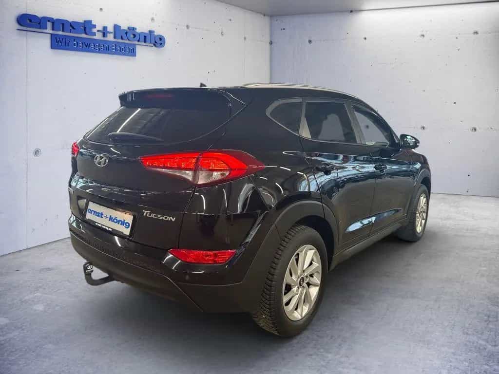 Hyundai TUCSON blue 1.6 GDi 2WD Trend 09/2017-photo-2