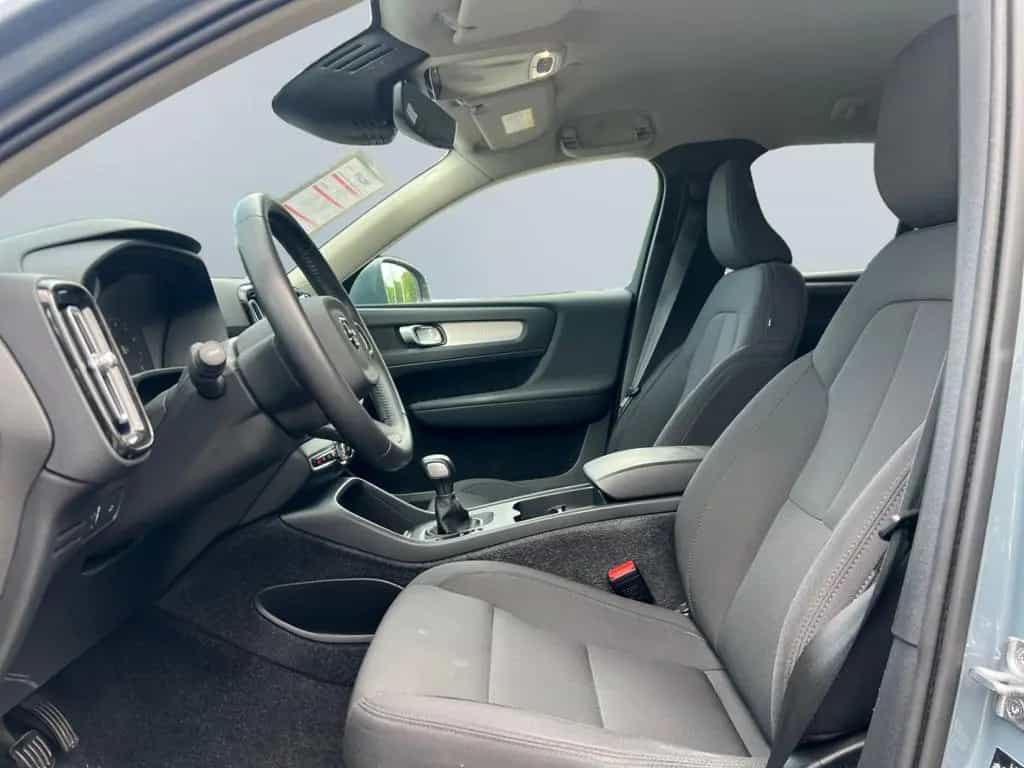Volvo XC40 T2 Momentum Pro *LED*19Zoll*ACC*CAM*SHZ*PDC 10/2020-photo-8