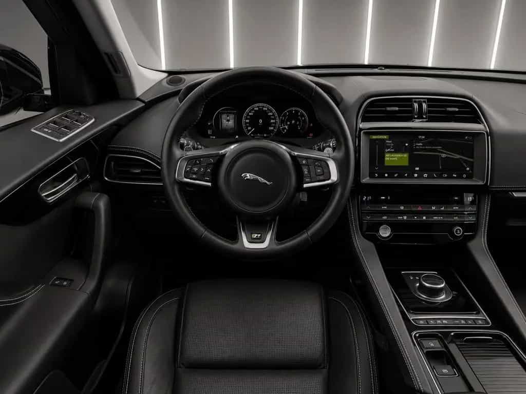 Jaguar F-Pace R-Sport AWD *Leder*Pano*Meridian* 08/2018-photo-19