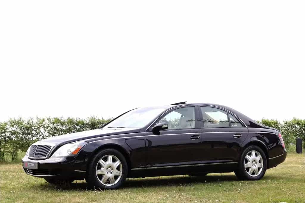Maybach 57 5.5 V12 - Mint - Massage - Solar - Distronic 06/2004-photo-0