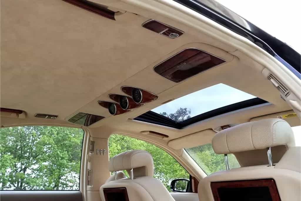 Maybach 57 5.5 V12 - Mint - Massage - Solar - Distronic 06/2004-photo-11
