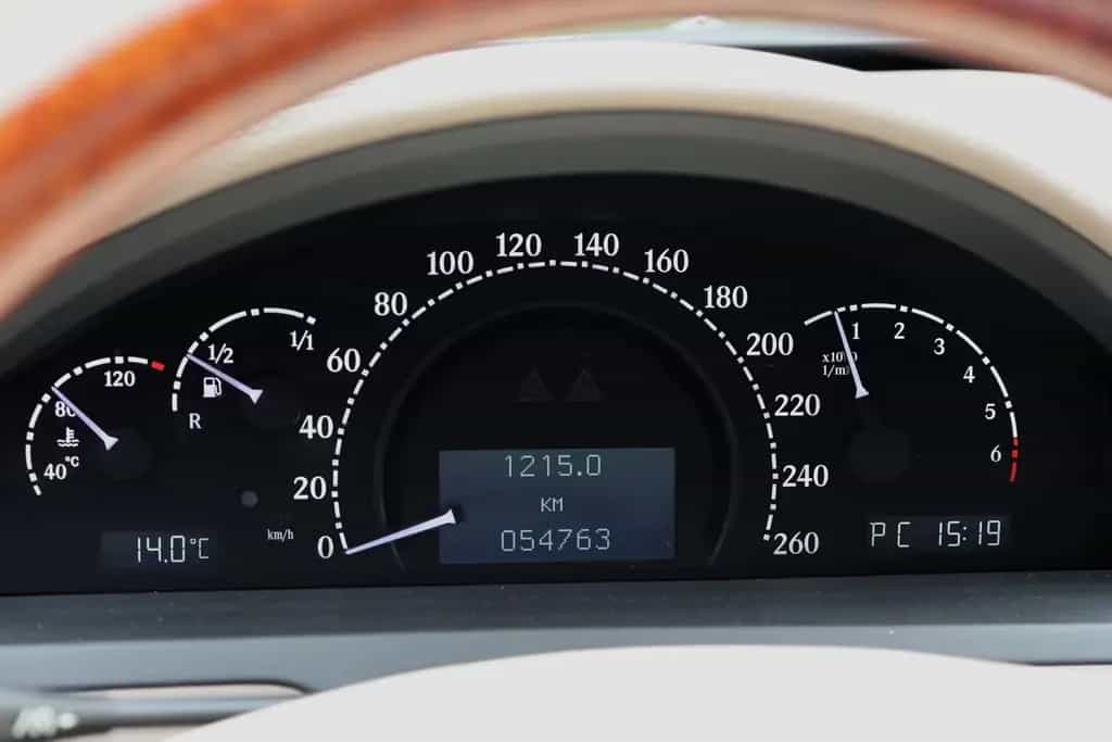 Maybach 57 5.5 V12 - Mint - Massage - Solar - Distronic 06/2004-photo-19