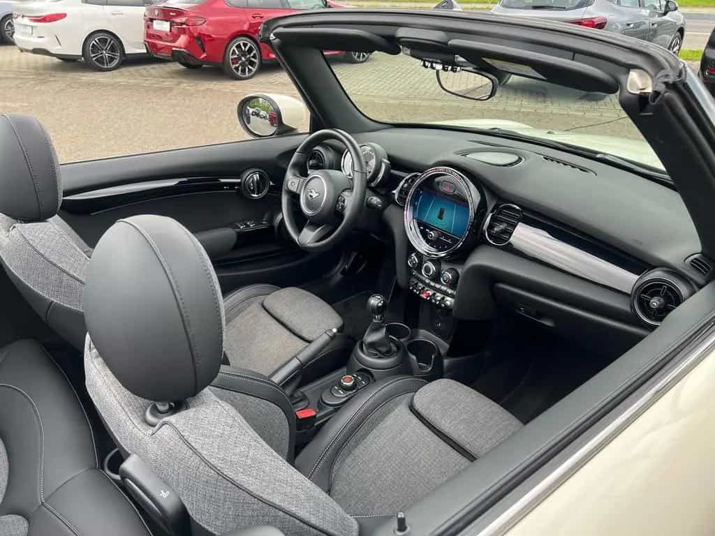 MINI One Cabrio DAB LED Tempomat Klima Shz 04/2022-photo-19