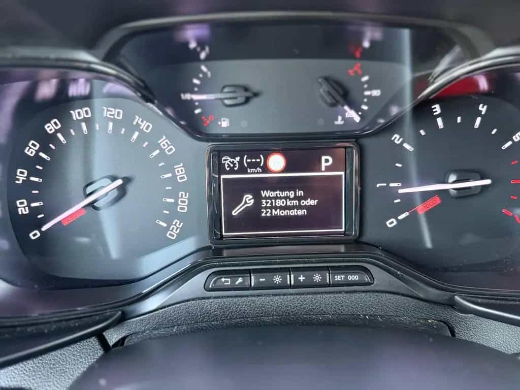 Citroën Berlingo BlueHDi 130 S&S SHINE XL EAT8 SHINE 06/2020-photo-14