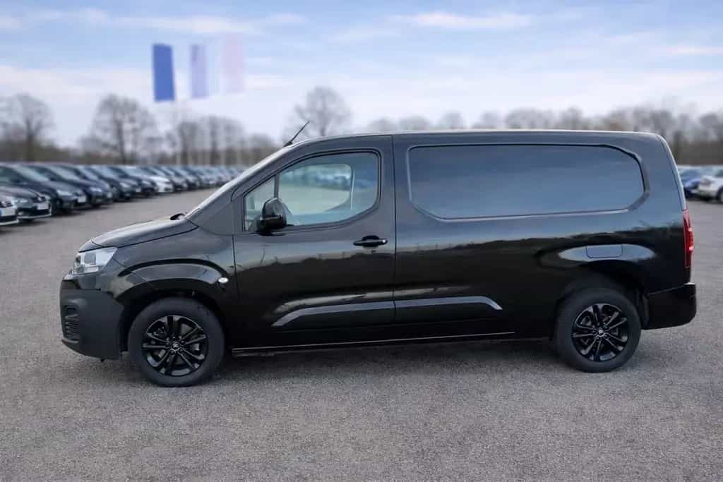 Citroën Berlingo BlueHDi 130 S&S SHINE XL EAT8 SHINE 06/2020-photo-2