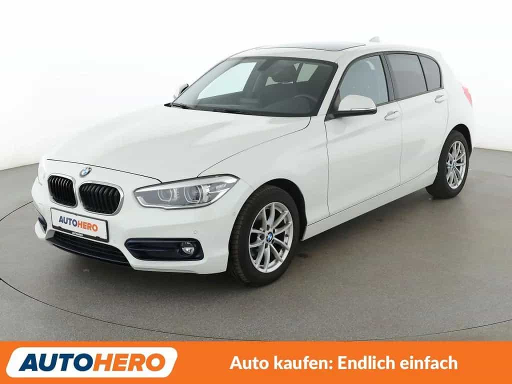 BMW 1 Series 118i Sport Line Aut.*NAVI*LED*TEMPO*PDC*SHZ* 08/2018-photo-0