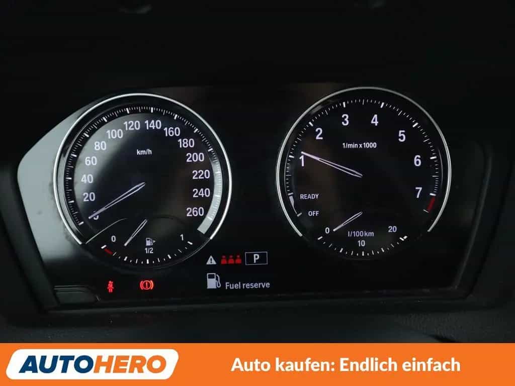 BMW 1 Series 118i Sport Line Aut.*NAVI*LED*TEMPO*PDC*SHZ* 08/2018-photo-19