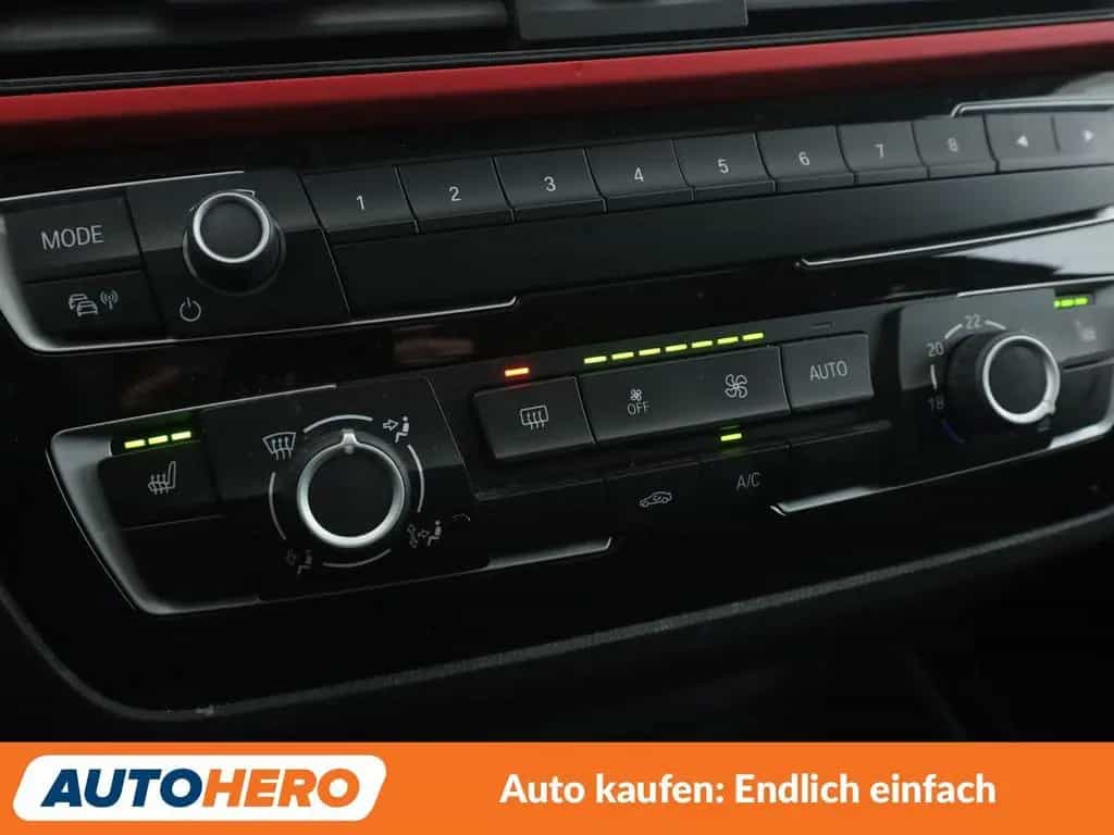 BMW 1 Series 118i Sport Line Aut.*NAVI*LED*TEMPO*PDC*SHZ* 08/2018-photo-23