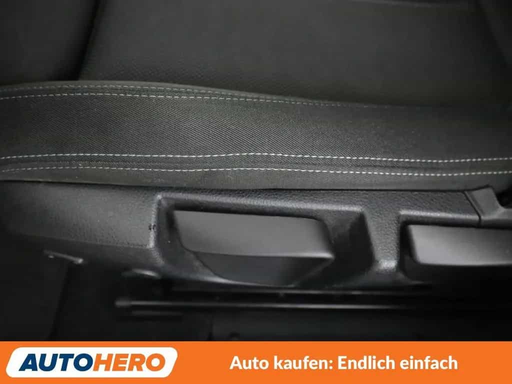 BMW 1 Series 118i Sport Line Aut.*NAVI*LED*TEMPO*PDC*SHZ* 08/2018-photo-30