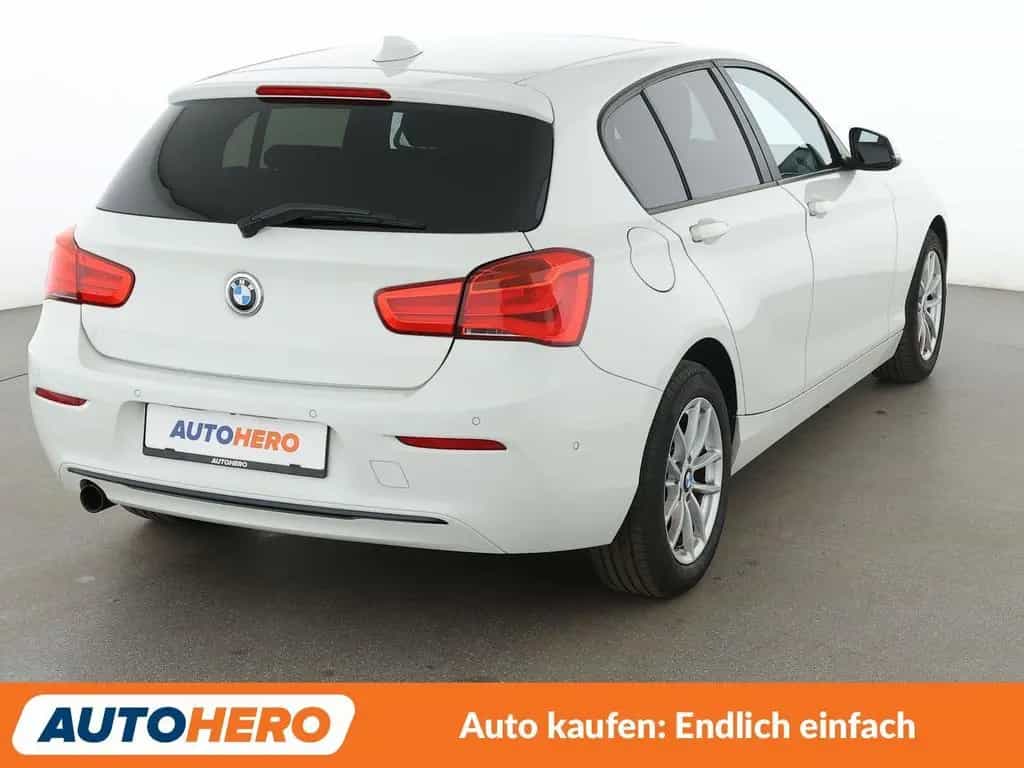 BMW 1 Series 118i Sport Line Aut.*NAVI*LED*TEMPO*PDC*SHZ* 08/2018-photo-5