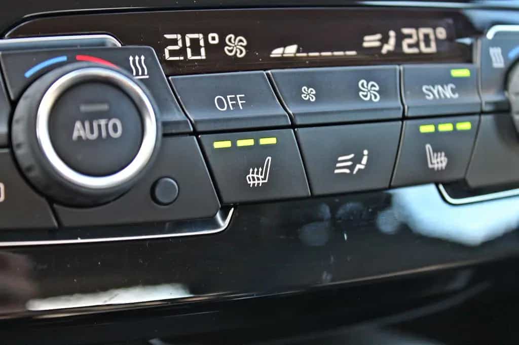 BMW X1 xDrive 18d xLine (LED,Navi,AHK,SHZ,PDC,GRA) 11/2018-photo-36