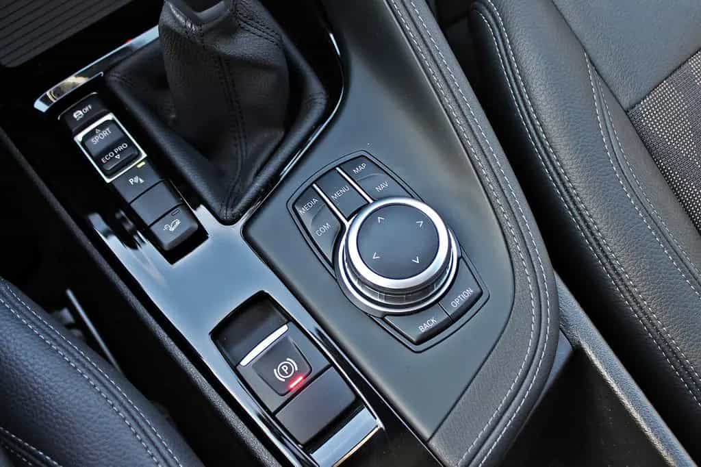 BMW X1 xDrive 18d xLine (LED,Navi,AHK,SHZ,PDC,GRA) 11/2018-photo-37