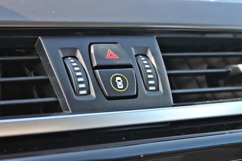 BMW X1 xDrive 18d xLine (LED,Navi,AHK,SHZ,PDC,GRA) 11/2018-photo-40