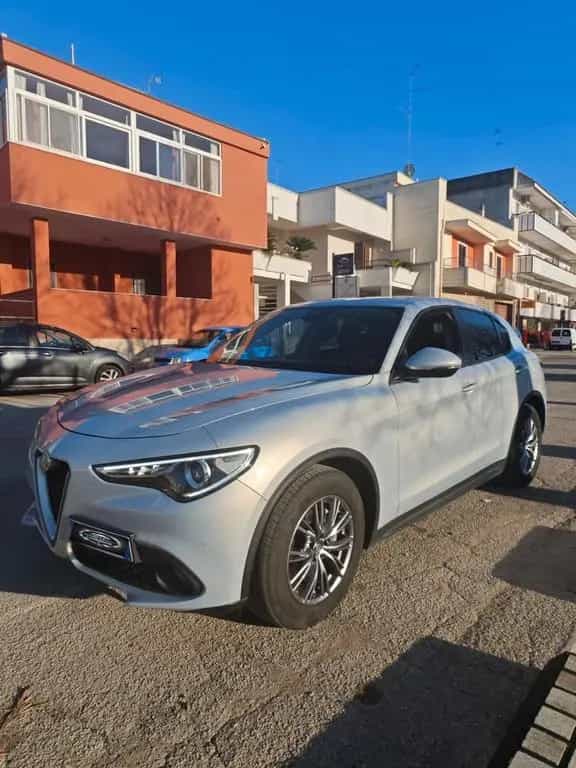 Alfa Romeo Stelvio 2.2 Turbodiesel 160 CV AT8 -P 07/2021-photo-2