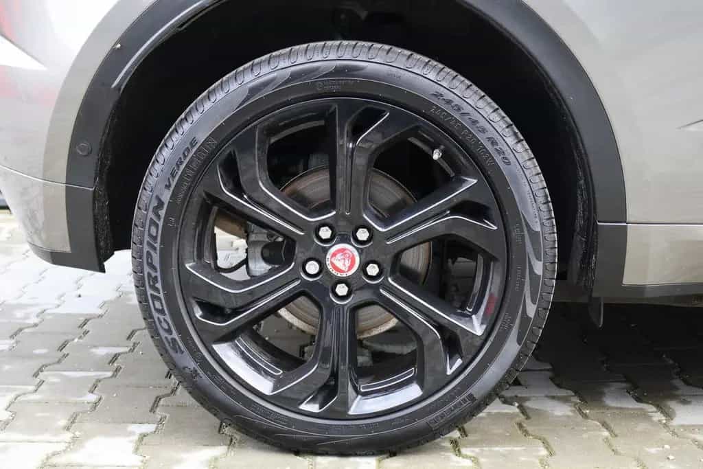 Jaguar E-Pace 2.0 D150 AWD HSE R-Dynamic | Origineel NL 04/2019-photo-26