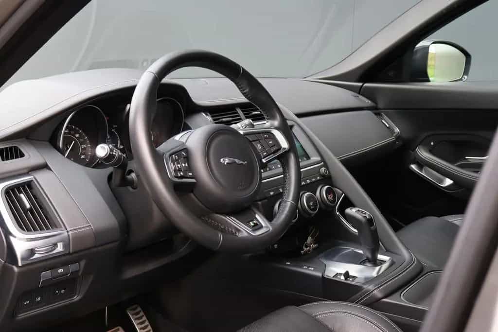 Jaguar E-Pace 2.0 D150 AWD HSE R-Dynamic | Origineel NL 04/2019-photo-7
