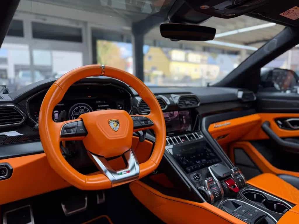 Lamborghini Urus Bang&Olufsen*Panorama*2TV 04/2021-photo-1