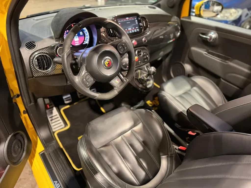 Abarth 595 Competizione Cabrio 08/2020-photo-15