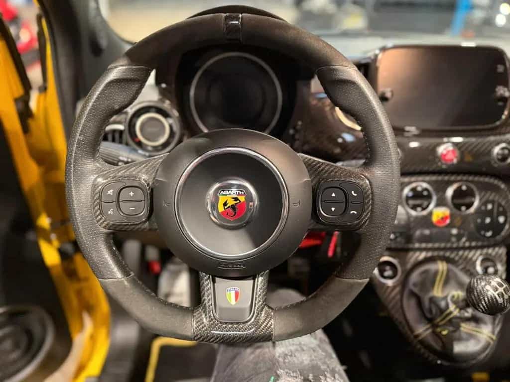 Abarth 595 Competizione Cabrio 08/2020-photo-16