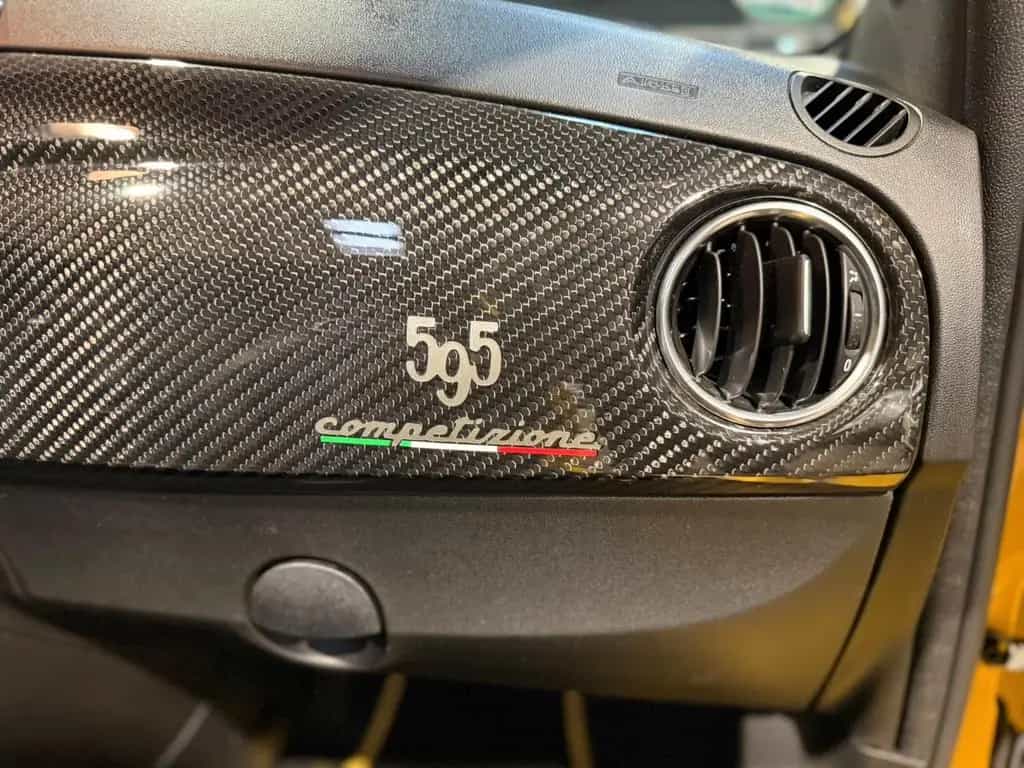 Abarth 595 Competizione Cabrio 08/2020-photo-17