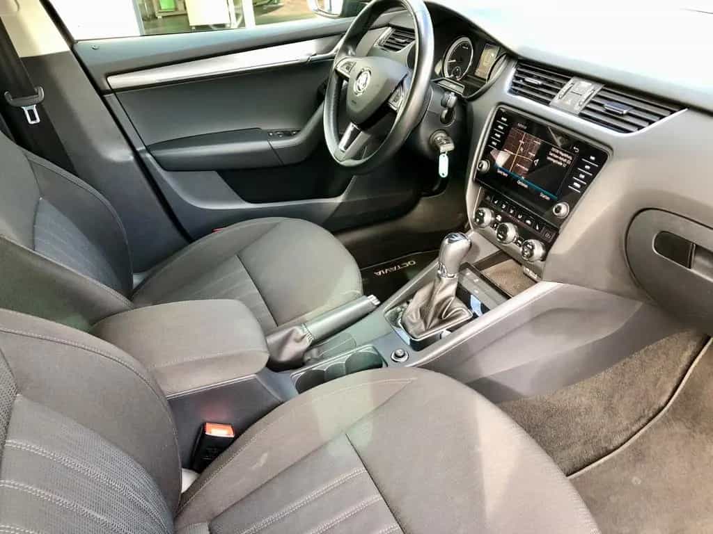 Skoda Octavia Combi Style/ACC/Sitzhz/Navi/Standhz. 03/2019-photo-10