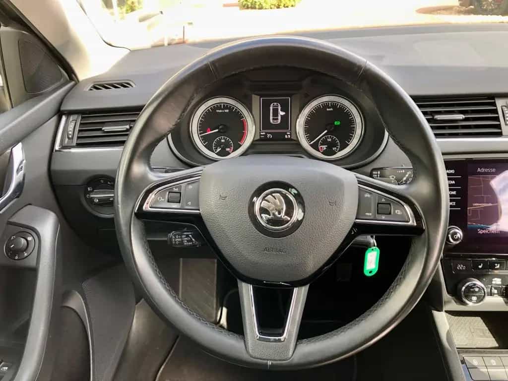 Skoda Octavia Combi Style/ACC/Sitzhz/Navi/Standhz. 03/2019-photo-14