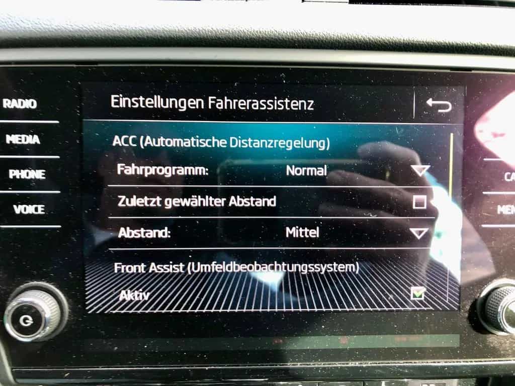 Skoda Octavia Combi Style/ACC/Sitzhz/Navi/Standhz. 03/2019-photo-17