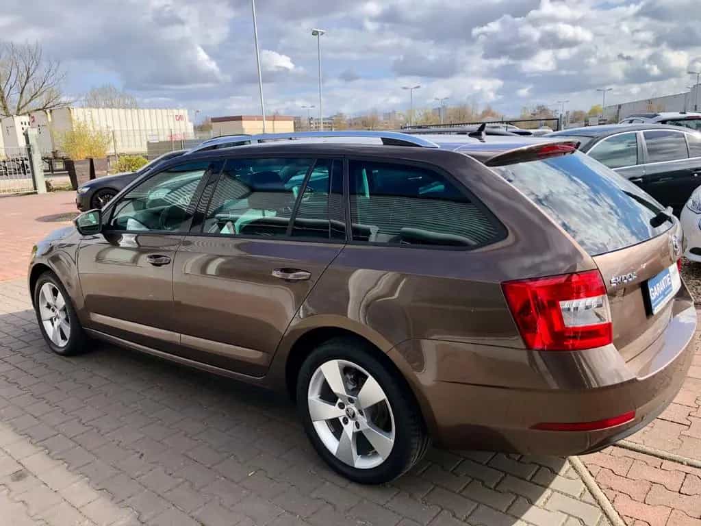 Skoda Octavia Combi Style/ACC/Sitzhz/Navi/Standhz. 03/2019-photo-4