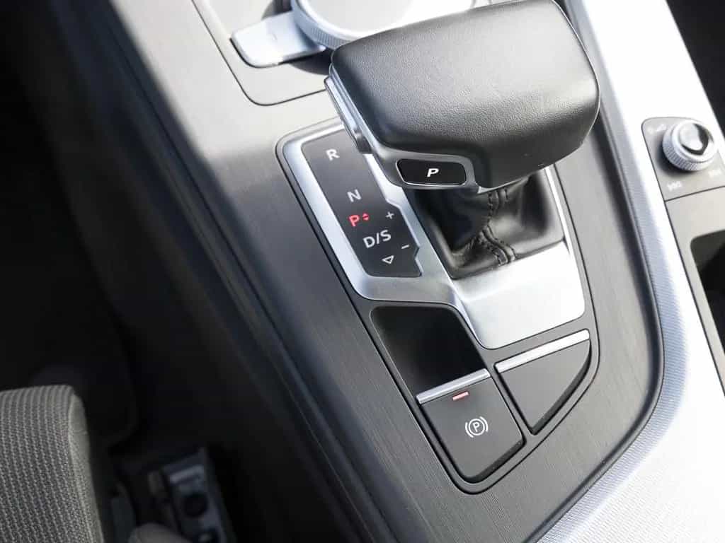 Audi A4 Avant 2.0 TFSI S tronic sport ultra NAVI XENO 07/2017-photo-7