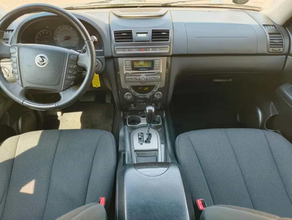 Ssangyong Rexton W 4WD Automatik/AHK/SHZ/8-fach/7-Sitzer 10/2013-photo-11
