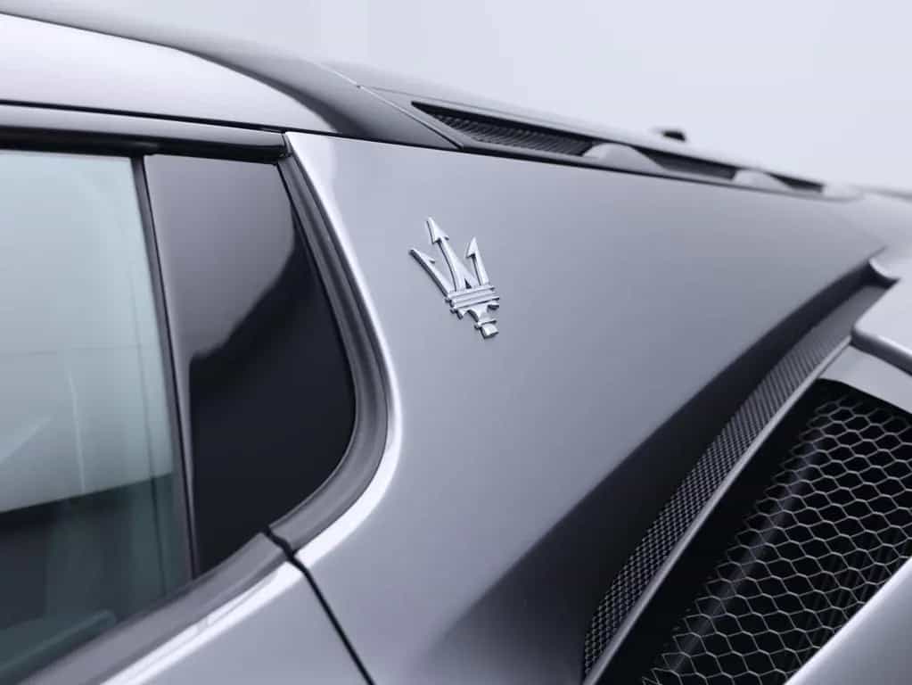 Maserati MC20 Sonus Carbon Service Paket 03/2023-photo-15