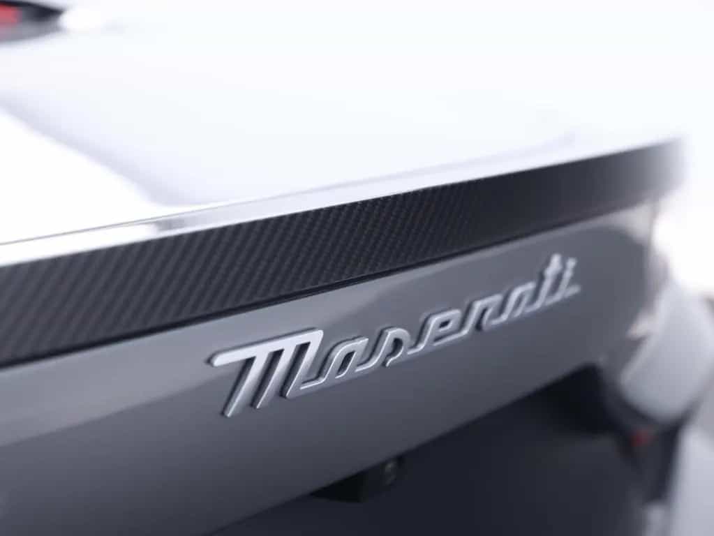 Maserati MC20 Sonus Carbon Service Paket 03/2023-photo-16