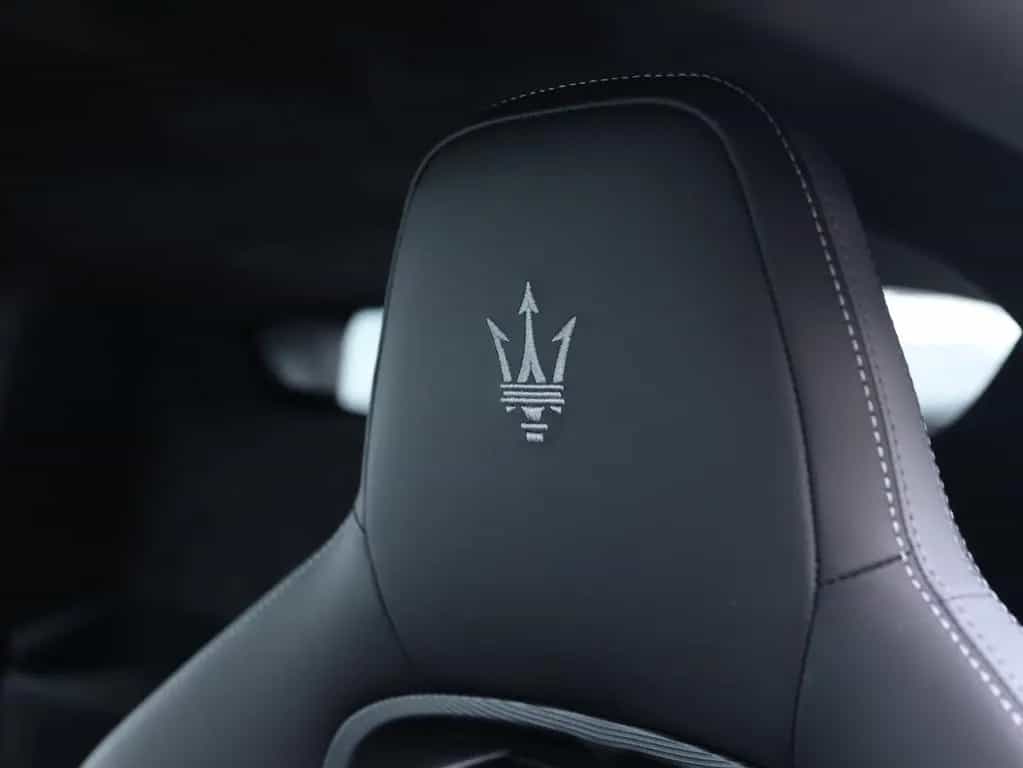Maserati MC20 Sonus Carbon Service Paket 03/2023-photo-28