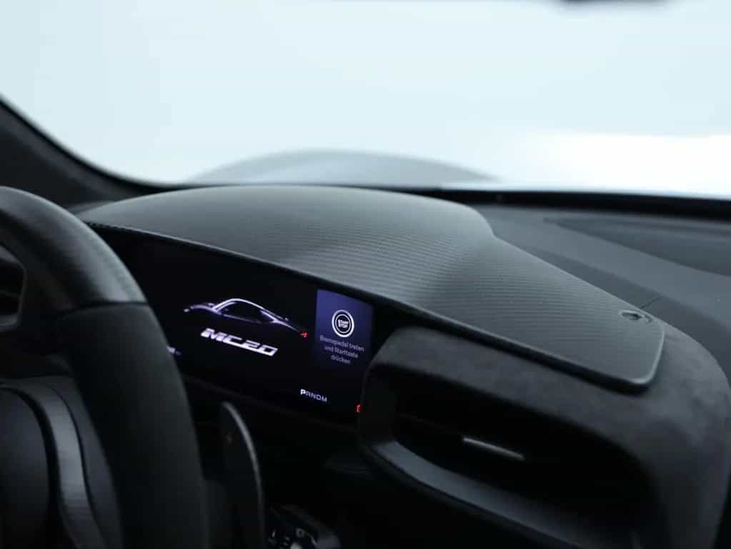 Maserati MC20 Sonus Carbon Service Paket 03/2023-photo-40
