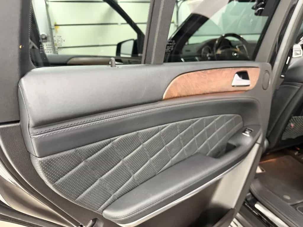 Mercedes-Benz GL 500 4Matic AMG Designo/Airmatic/TV/Logic7/ACC 08/2013-photo-29