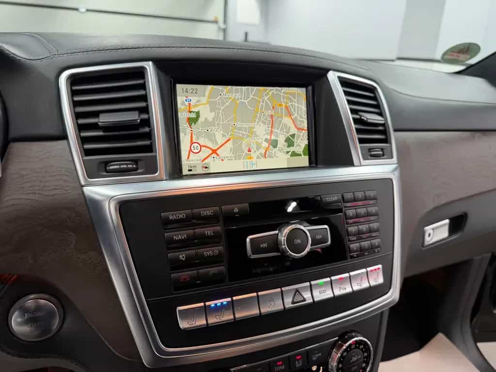Mercedes-Benz GL 500 4Matic AMG Designo/Airmatic/TV/Logic7/ACC 08/2013-photo-42